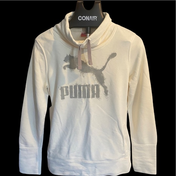 Puma Tops - 🌸Puma Sweater🌸 3/$25